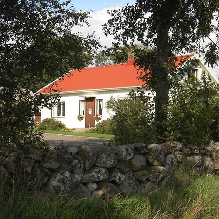 Hermanslycke Bed & Breakfast Tvaaker Exterior photo